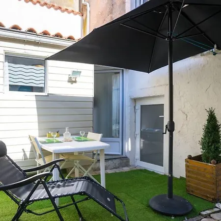 Apartament Rue Napoleon *